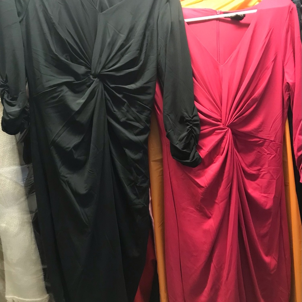 *2 dresses for 1 price 🤑*Miss Tina Couture Ladies Dresses Sangria & Black